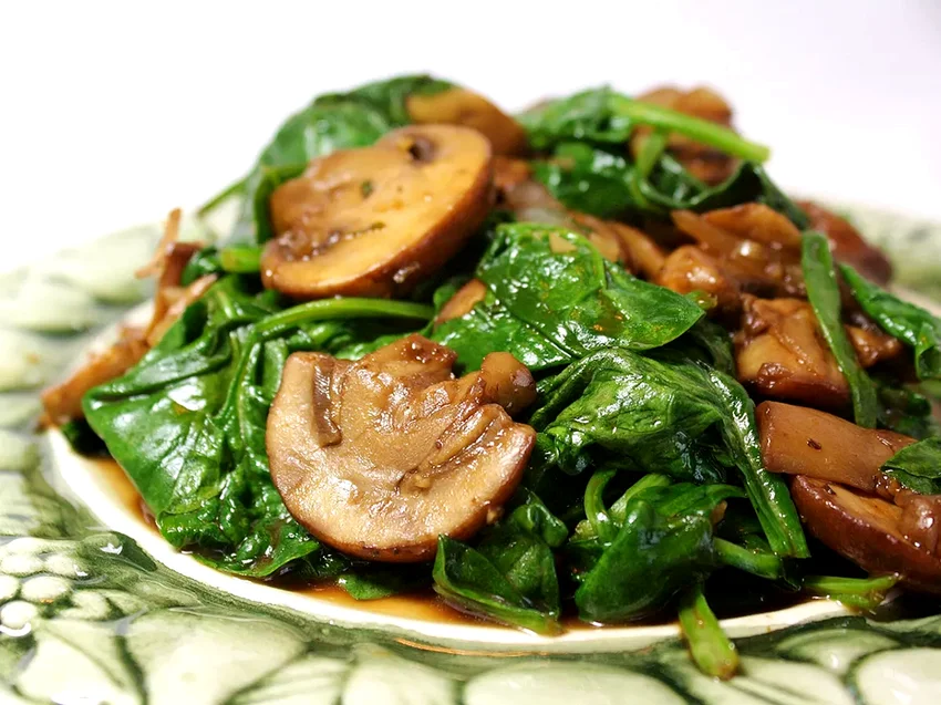 Top 50 Holiday Side Dishes for Thanksgiving Dinner Italian-Style Mushrooms and Spinach