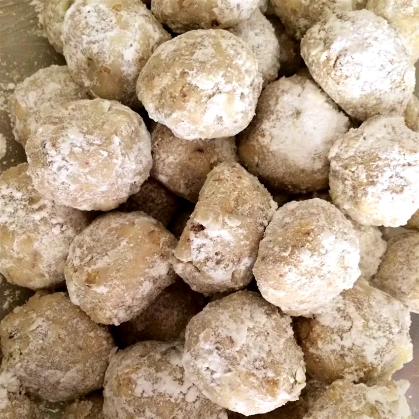 15 Elegant Bridal Shower and Wedding Cookie Treats Italian Wedding Cookies III
