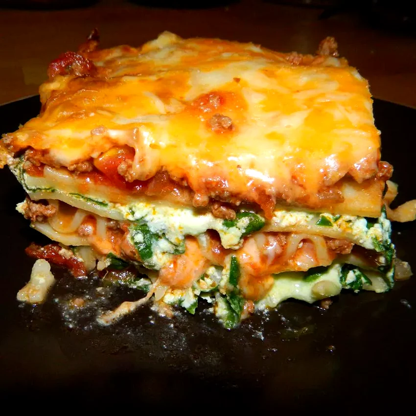 23 Incredibly Rich Ricotta Pasta Dishes Kale Lasagna with Meat Sauce