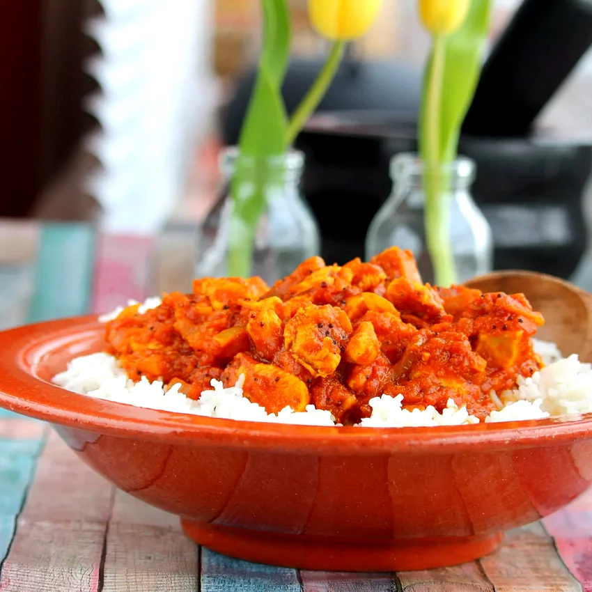 27 Fiery Curry Dishes That Pack Serious Heat Kerala Chicken Curry