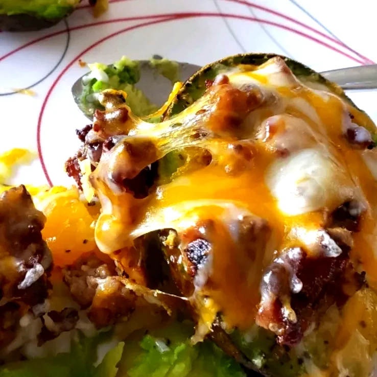 15 Low-Carb Keto Breakfast Recipes for Your Morning Routine Keto Diet Avocado Egg Bake