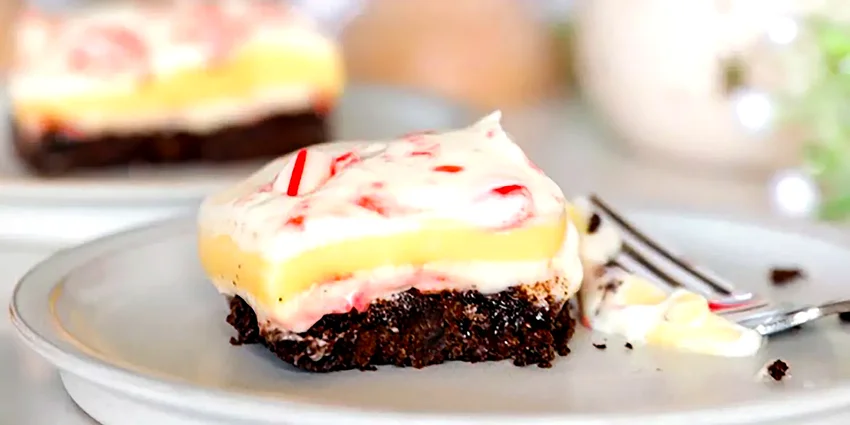 50 Oreo Dessert Ideas for Cookie and Cream Fans Layered Candy Cane Dessert