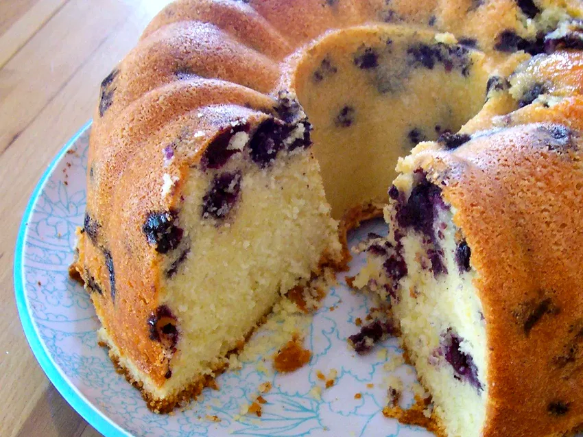 30 Top-Rated Easter Cake Ideas for Every Baking Enthusiast Lemon Blueberry Pound Cake