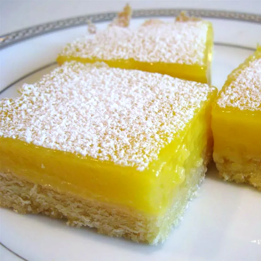 12 Lemon Cheesecake Recipes That Citrus Fans Will Adore Lemon Cheesecake Bars