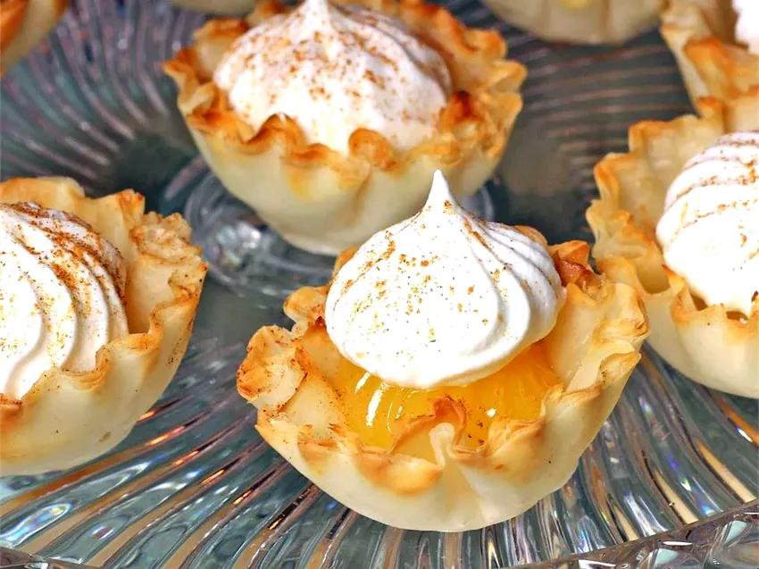 Lemon Curd Tarts