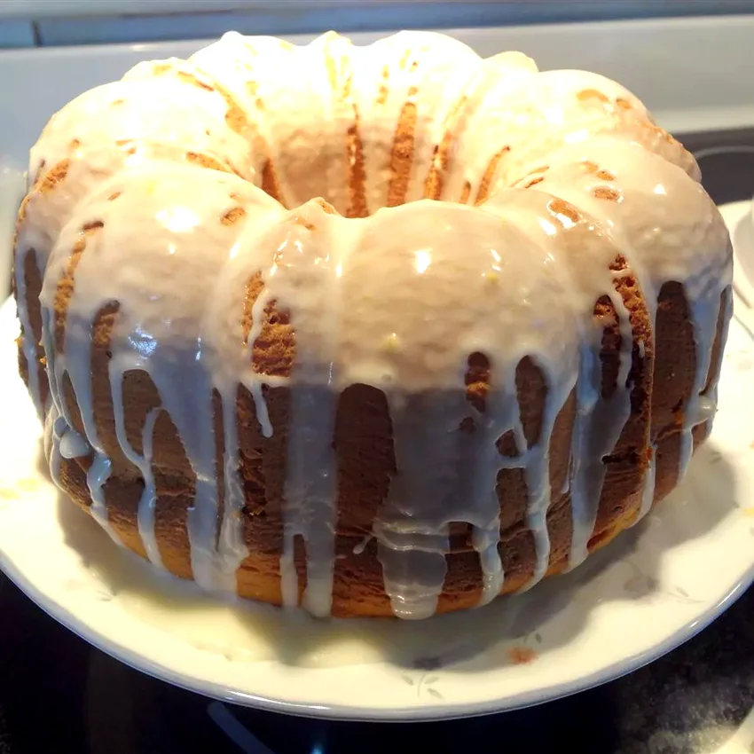 Lemon Glazed Cake