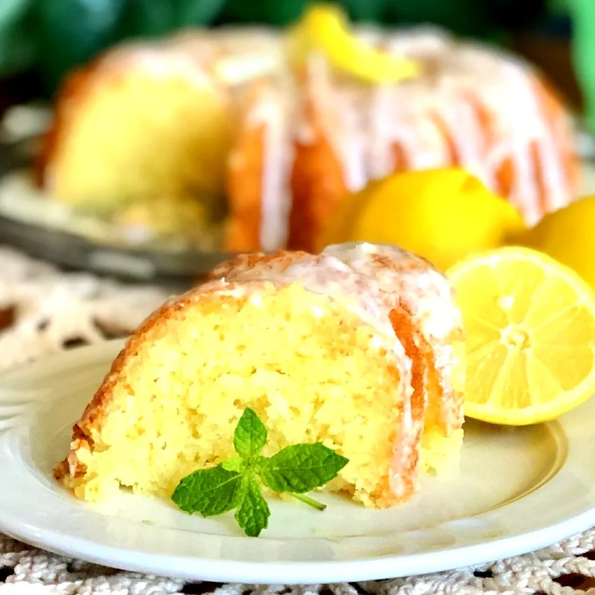 39 Coffeehouse Favorites and Snacks You Can Make at Home Lemon Ricotta Cake