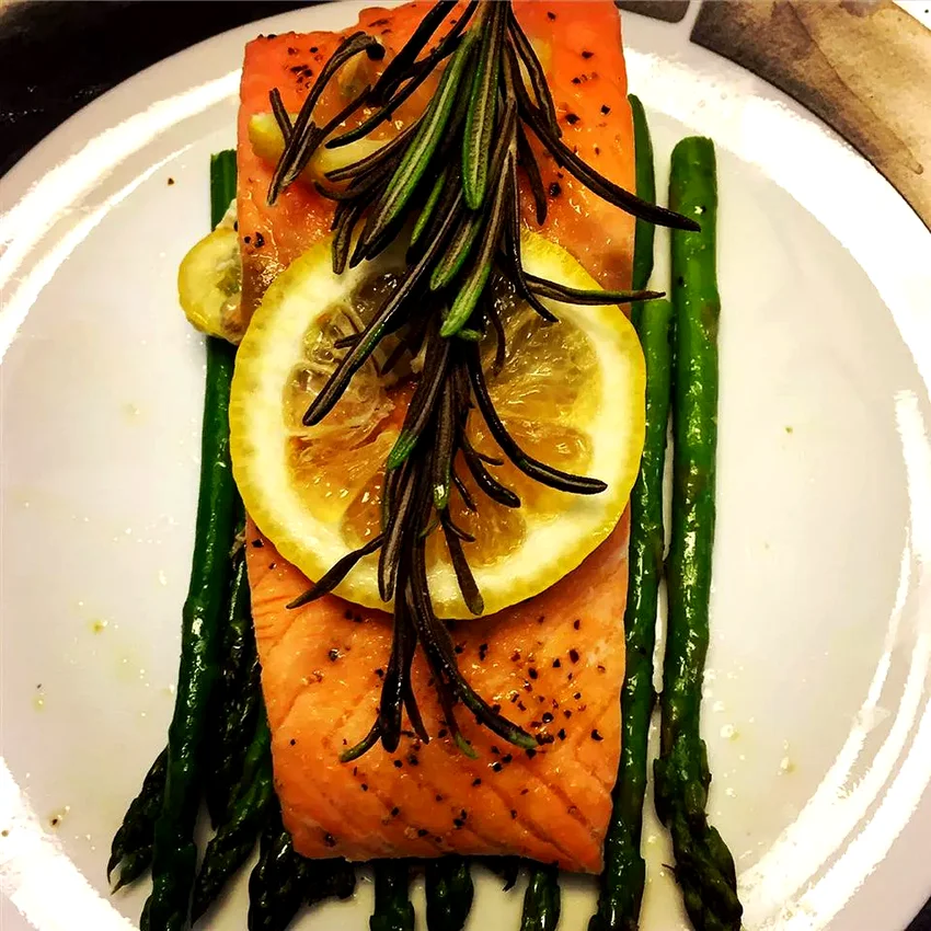 15 Traditional Shabbat Meal Ideas for Friday Night Lemon Rosemary Salmon