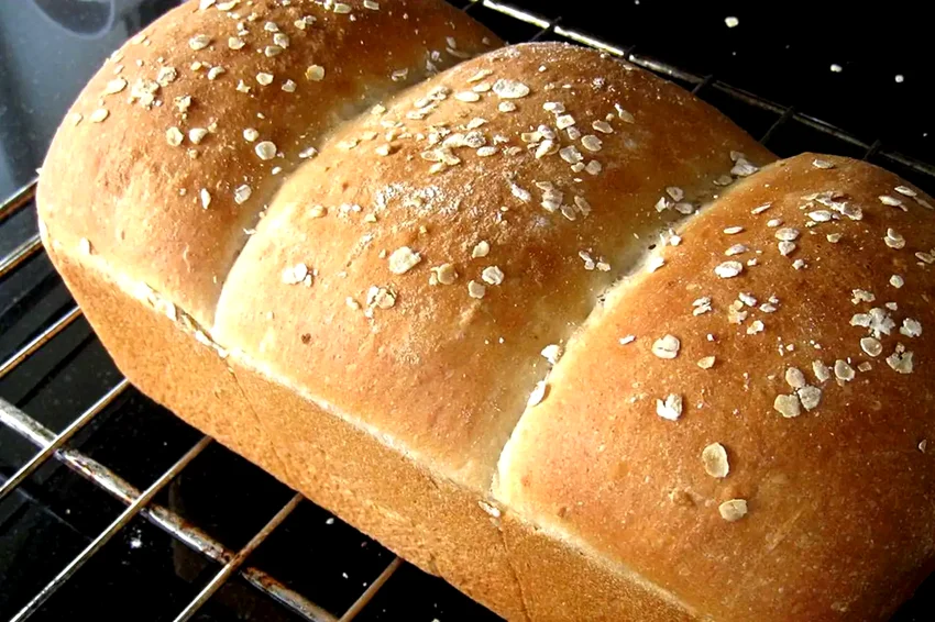 Light Oat Bread