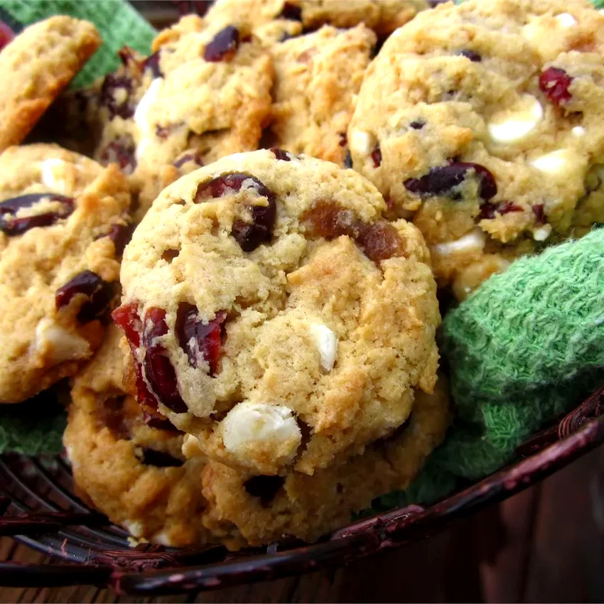 25 Dried Cranberry Dishes You'll Love Every Season Linda