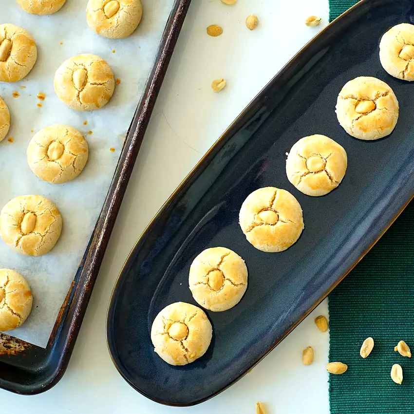 Lunar New Year Peanut Cookies