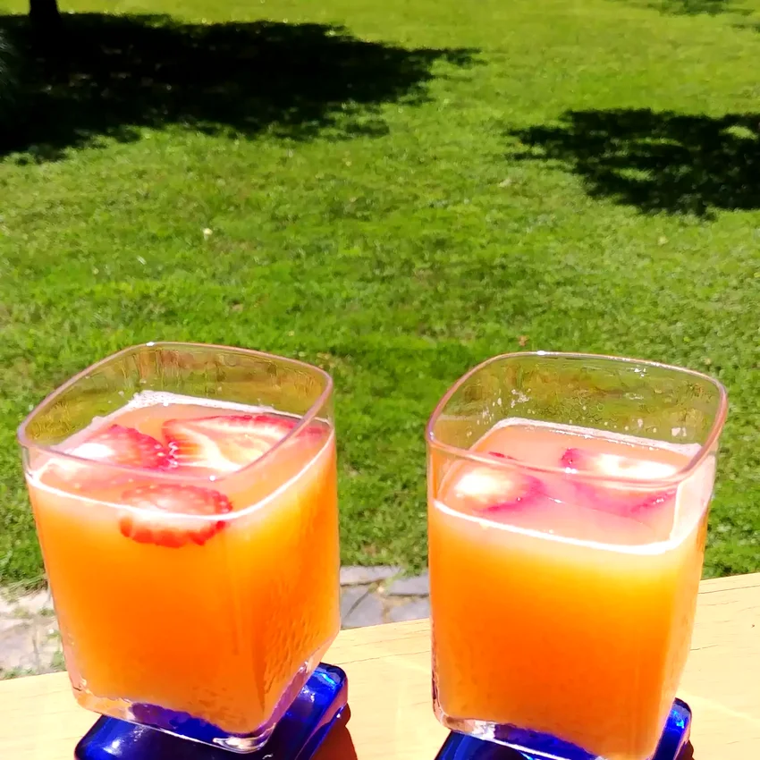 12 Tropical Coconut Rum Cocktails for Poolside Relaxation Mai Tai
