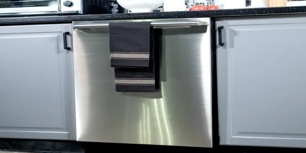 Maintenance Tips for Fingerprint-Resistant Bosch Dishwashers