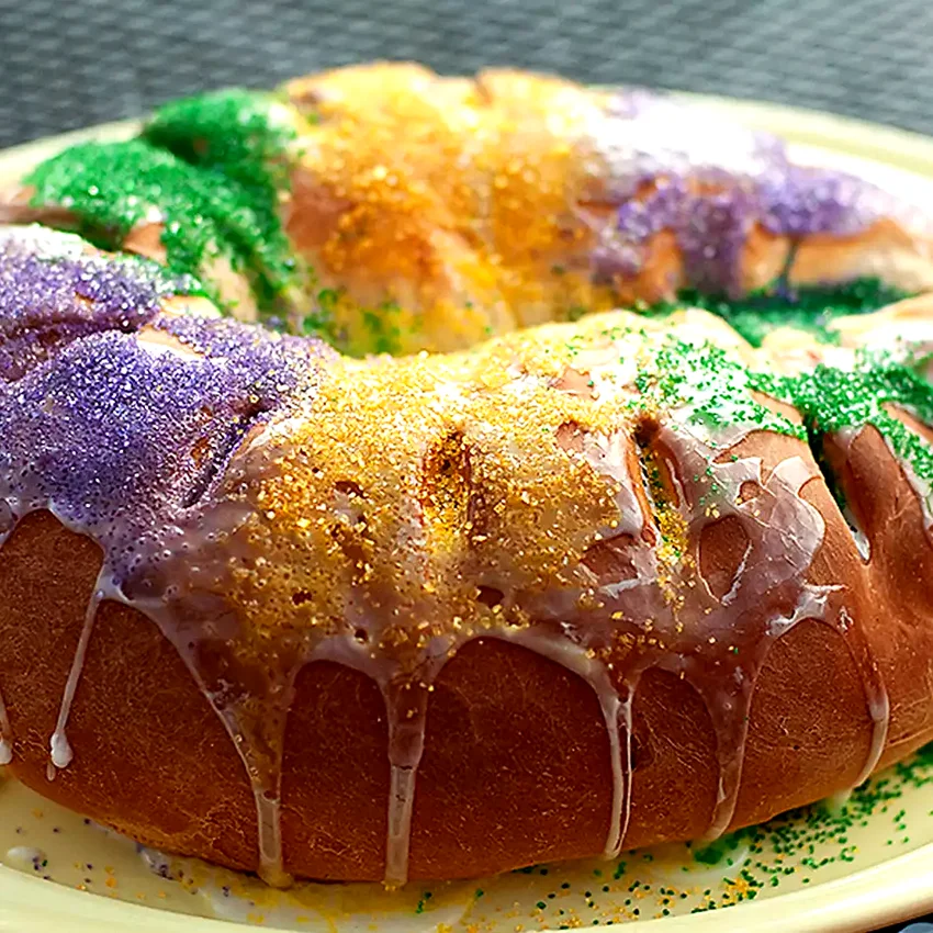25 Warming Cinnamon Treats for Ultimate Comfort Mardi Gras King Cake