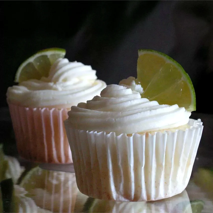 32 Amazing Desserts Using White Cake Mix for Easy Baking Margarita Cake with Key Lime Cream Cheese Frosting