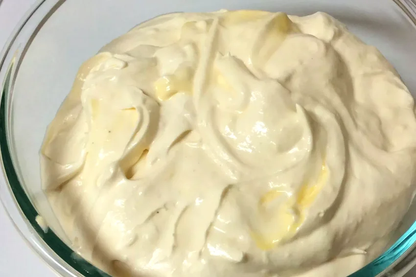 Marshmallow Creme Fruit Dip