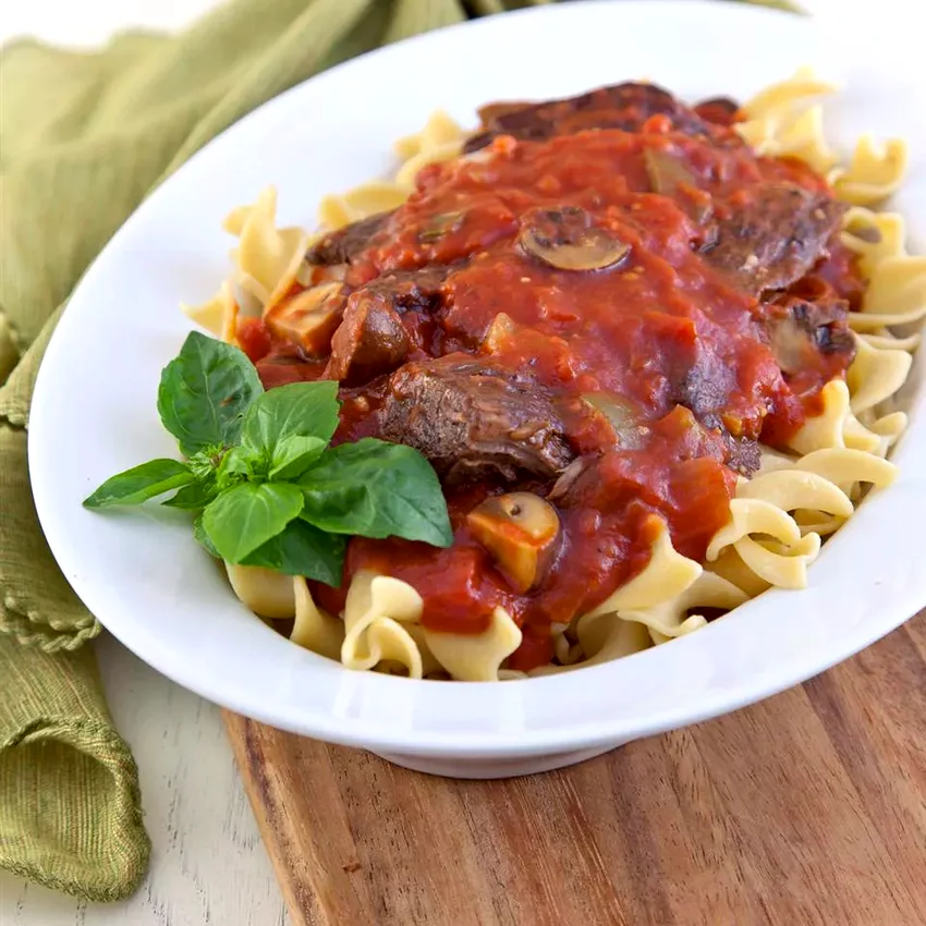 28 Hearty Chuck Roast Meals for Ultimate Comfort Food Melt-in-Your-Mouth Beef Cacciatore