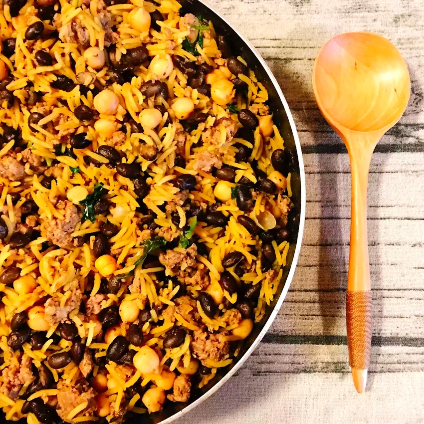 Middle Eastern Rice with Black Beans and Chickpeas