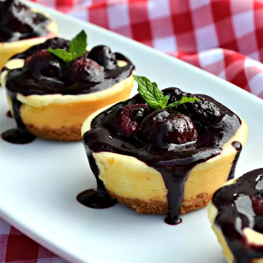 12 Bite-Sized Cheesecakes Packed With Amazing Flavors Mini Cheesecakes III