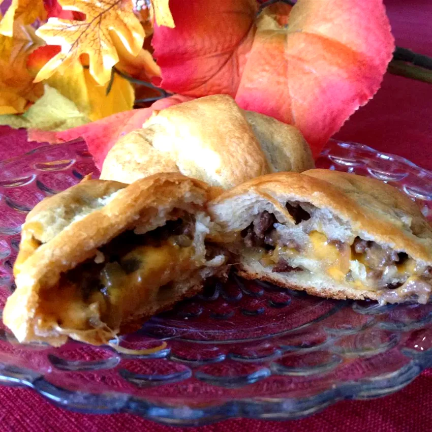Mini Crescent Roll Burgers
