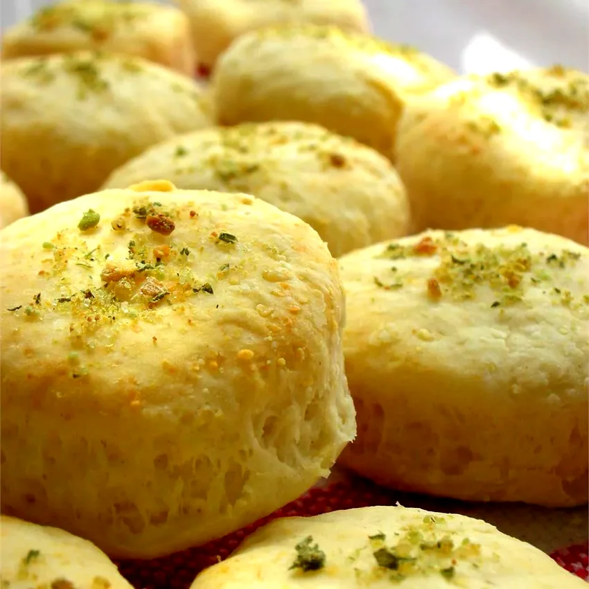 30 Easy Savory Quick Bread Ideas for Simple Home Baking Mini Parmesan Scones