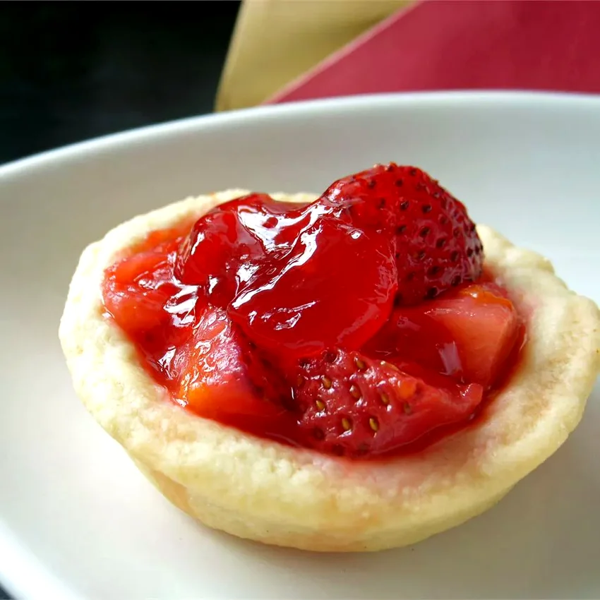10 Amazing Strawberry Tart Recipes for Every Occasion Mini Strawberry Tarts