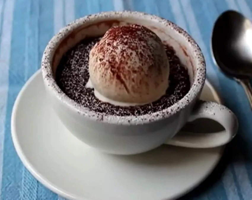 50 Sweet Treats That Begin With a Bag of Chocolate Chips Minute Chocolate Mug Cake