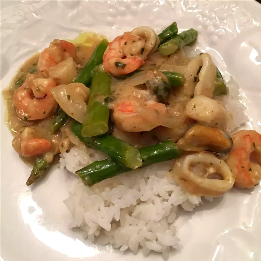 Mixed Seafood Curry