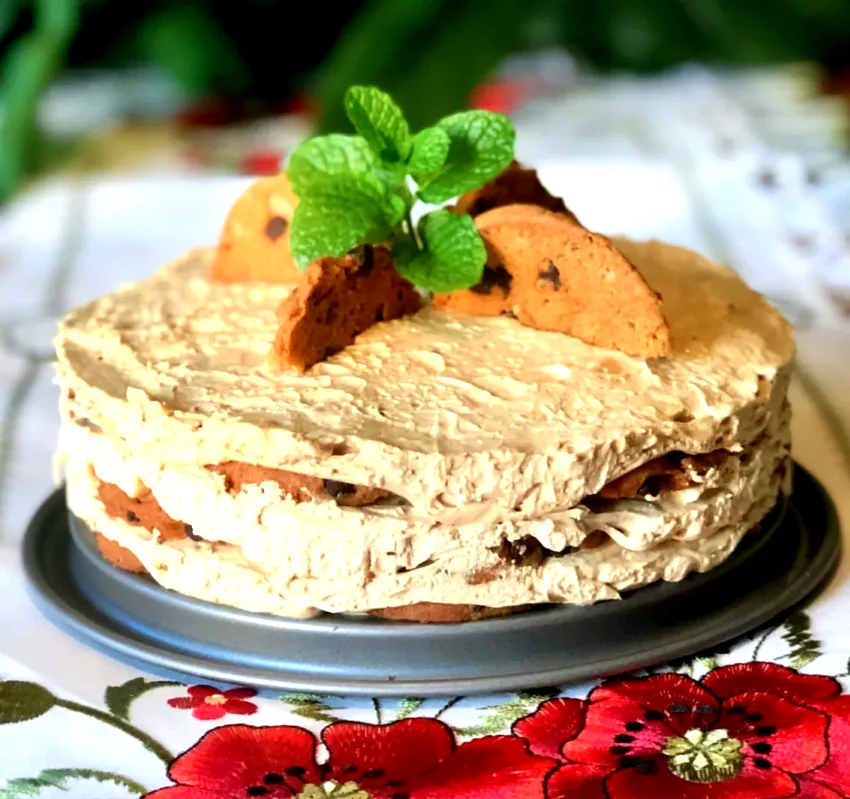 Mocha Chocolate Chip Icebox Cake