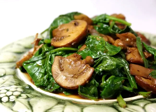 27 Best Recipes Featuring Spinach and Mushroom Combinations Mushrooms and Spinach Italian Style