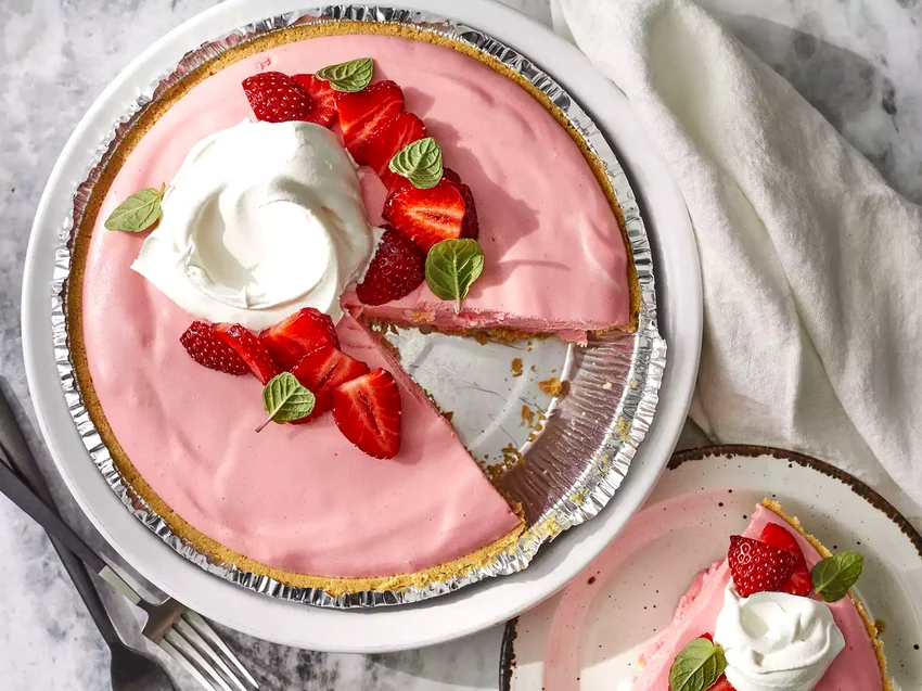 16 Easy No-Bake Cheesecake Recipes for Cool Summer Treats No Bake Strawberry Cheesecake