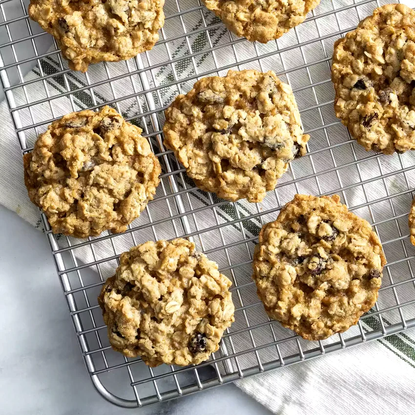 Oatmeal Raisin Cookies