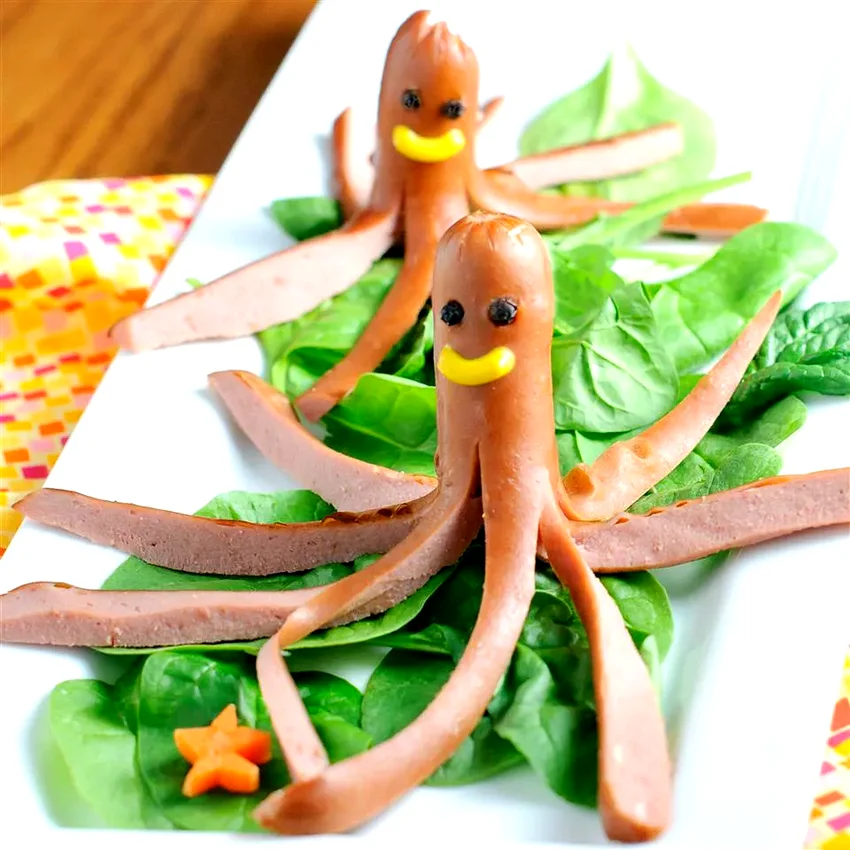 24 Spooky Halloween Dinner & Party Ideas That Will Wow Octodogs