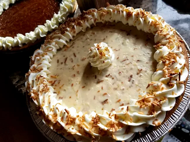 Old Fashioned Coconut Cream Pie