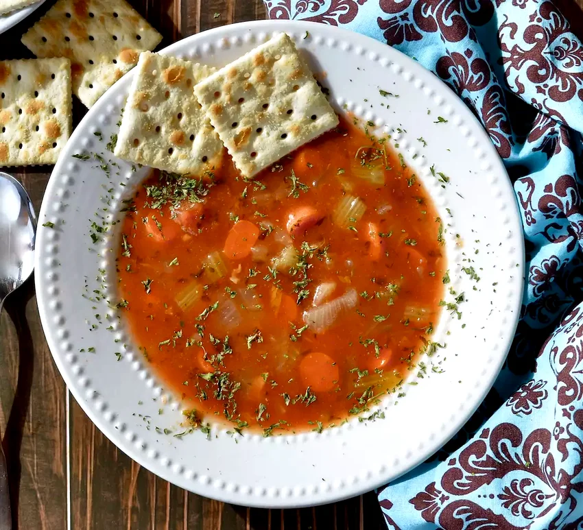 Old-Fashioned Vegetable Soup
