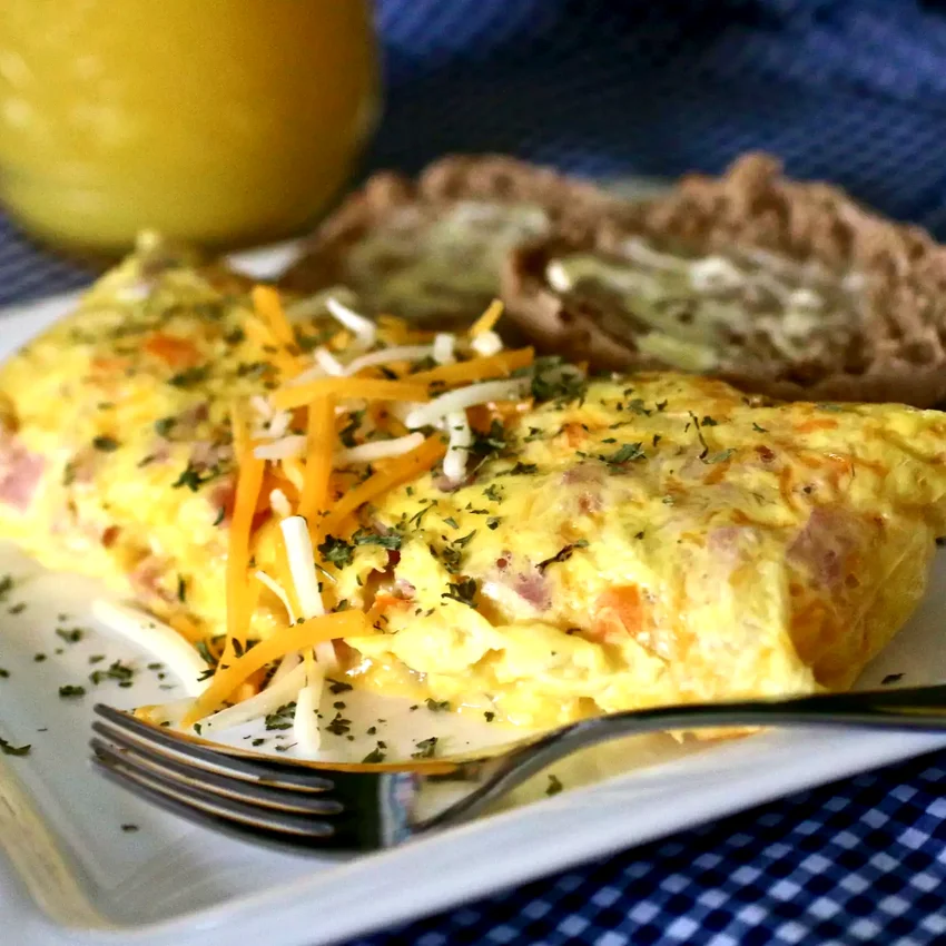 30 Simple Campfire Meals That Make Outdoor Cooking Easy Omelet in a Bag
