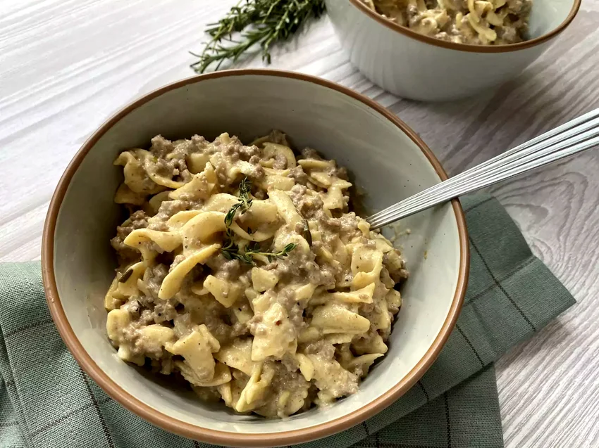 33 Comfort Pasta Dishes Loaded with Melted Cheese One Skillet Cheesy Hamburger and Egg Noodle