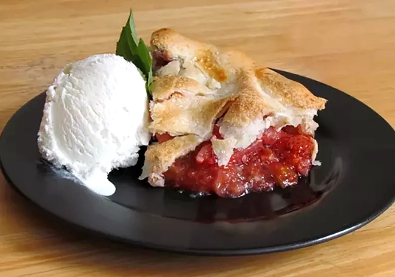 28 Fresh Strawberry-Rhubarb Recipes for Summer Cooking Orange-Kissed Strawberry Rhubarb Pie