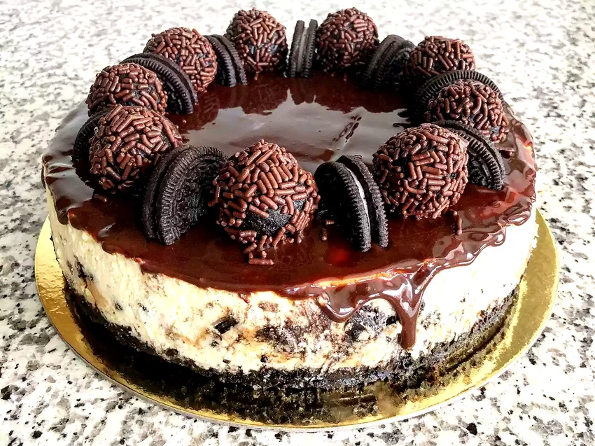 50 Oreo Dessert Ideas for Cookie and Cream Fans Oreo Cheesecake
