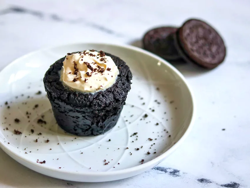 50 Oreo Dessert Ideas for Cookie and Cream Fans Oreo Mug Cake