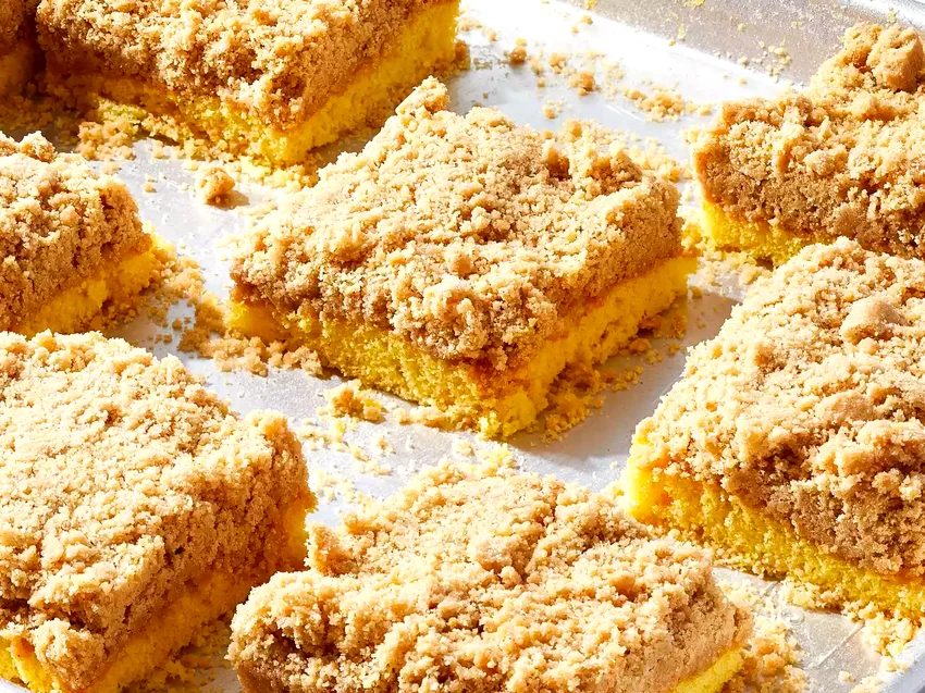 37 Yellow Cake Mix Recipes That Taste Homemade From Scratch Outrageously Buttery Crumb Cake