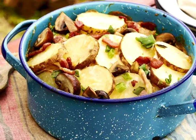 30 Simple Campfire Meals That Make Outdoor Cooking Easy Over the Fire Scalloped Potatoes