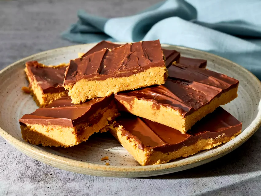 14 Easy No-Bake Holiday Treats for Baking-Free Christmas Peanut Butter Bars