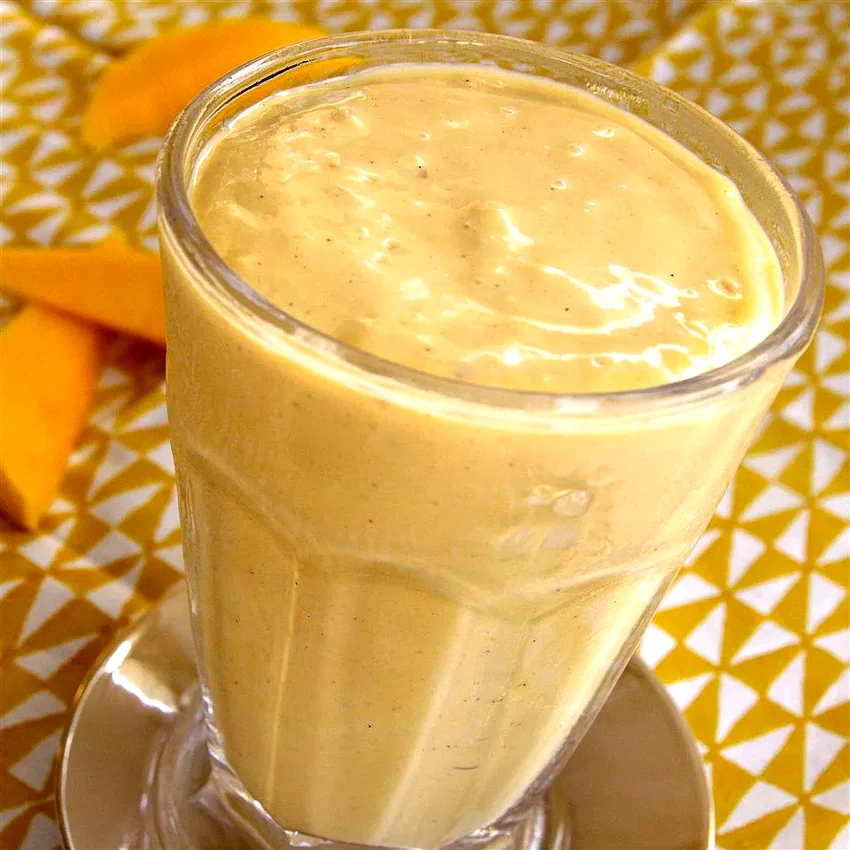 9 Ways to Transform Your Frozen Mango Into Amazing Treats Peanut Butter Mango Smoothie