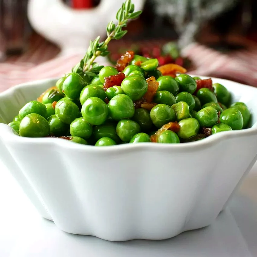 30 Simple Christmas Side Dishes That Won't Stress You Out Peas and Pancetta