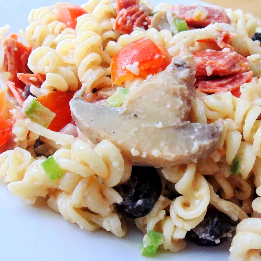 20 Creative Ways to Transform Extra Pepperoni at Home Pepperoni Pizza Pasta Salad