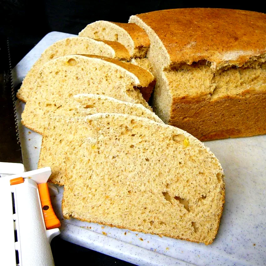 Pickle-Juice Bread-Machine Bread