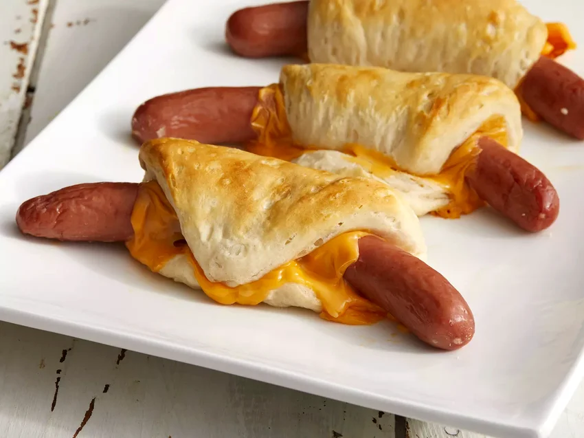 40 Classic Appetizer Recipes We'll Always Love Making Pigs in a Blanket