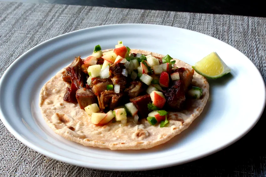 25 Hearty Main Course Recipes Featuring Sweet Apples Plastered Pork Tacos with Apple Jalapeno Salsa 6ntdj