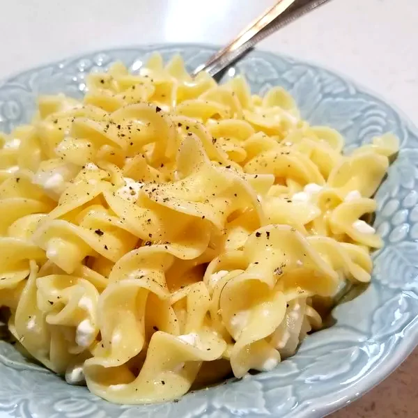 Polish Noodles (Cottage Cheese and Noodles)